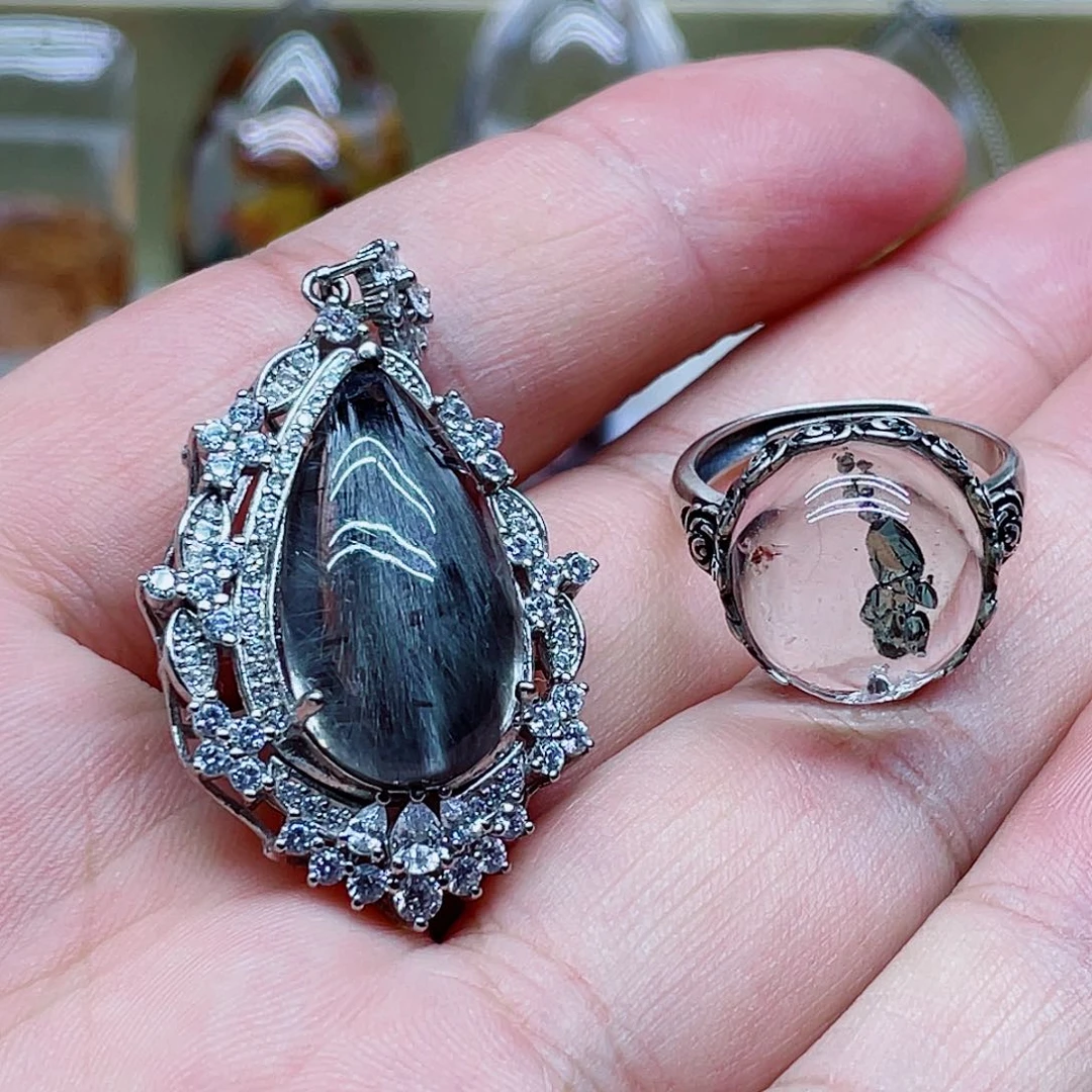 未镶嵌吊坠(不含链)水晶浅*?