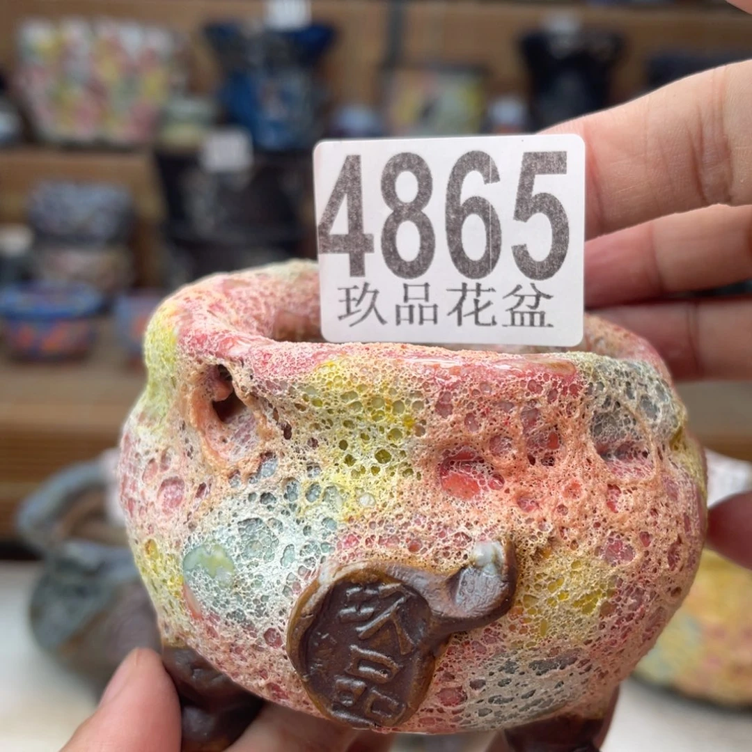 景德镇陶瓷手工花盆默认瑕疵