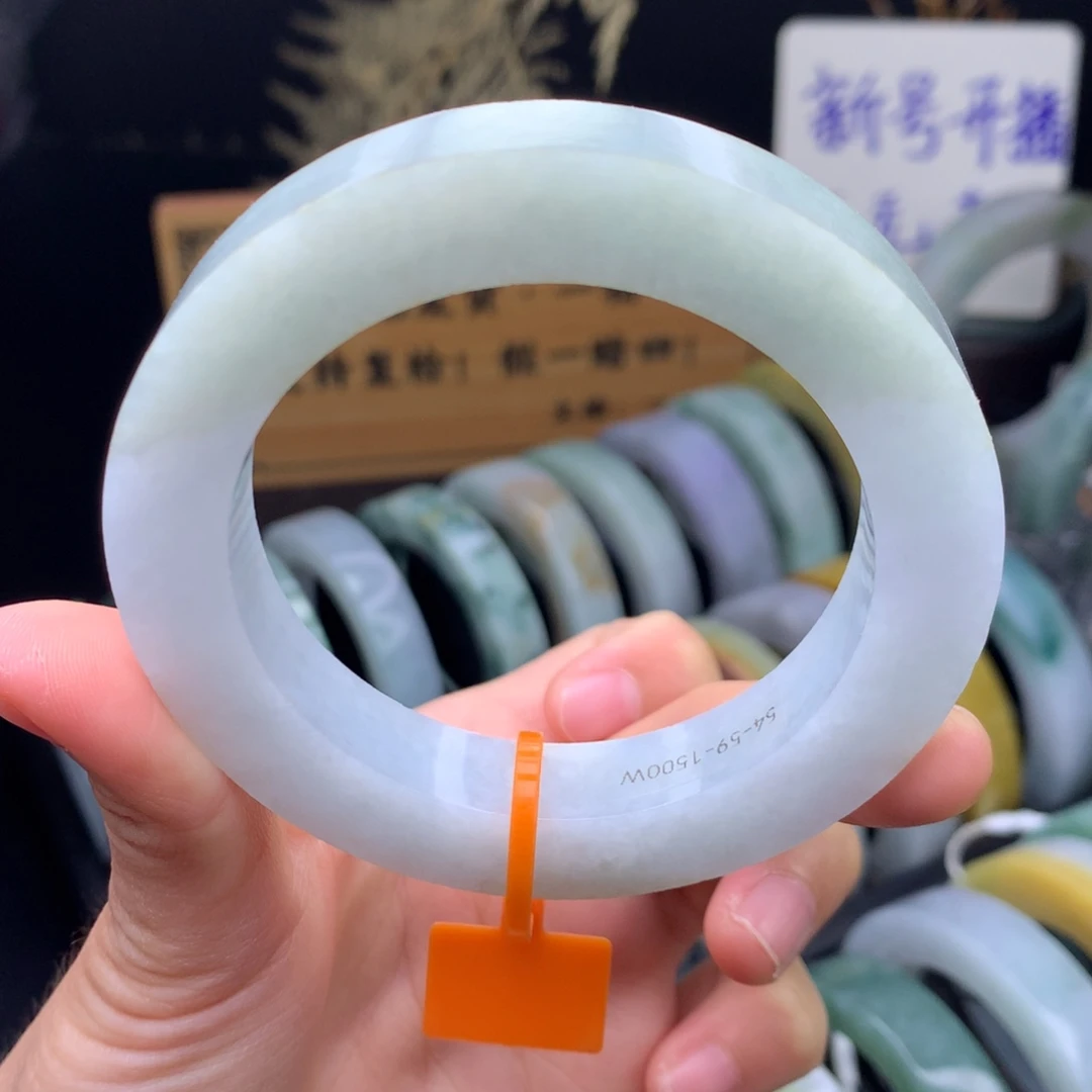定制翡翠未镶嵌手镯定制不退不换