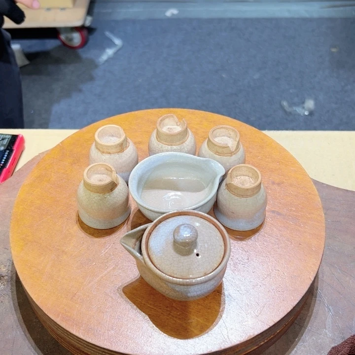 瓷器周边默认瑕疵1