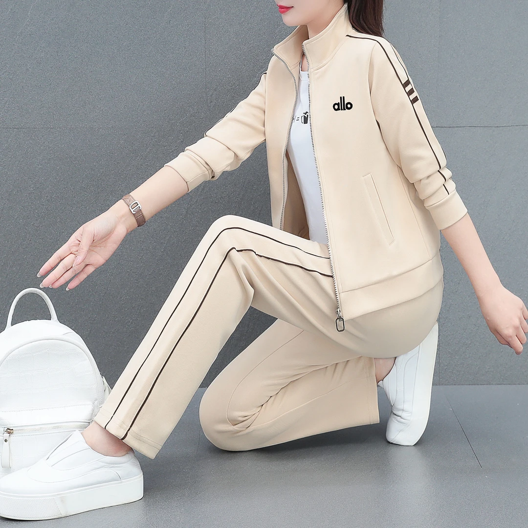 早秋休闲运动套装女春秋2025秋季新款秋装卫衣三件套时尚洋气外套