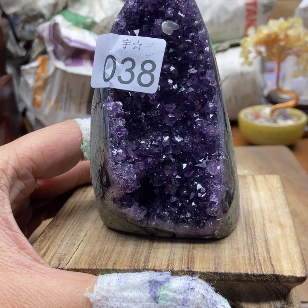 紫晶天然水晶摆件未镶嵌