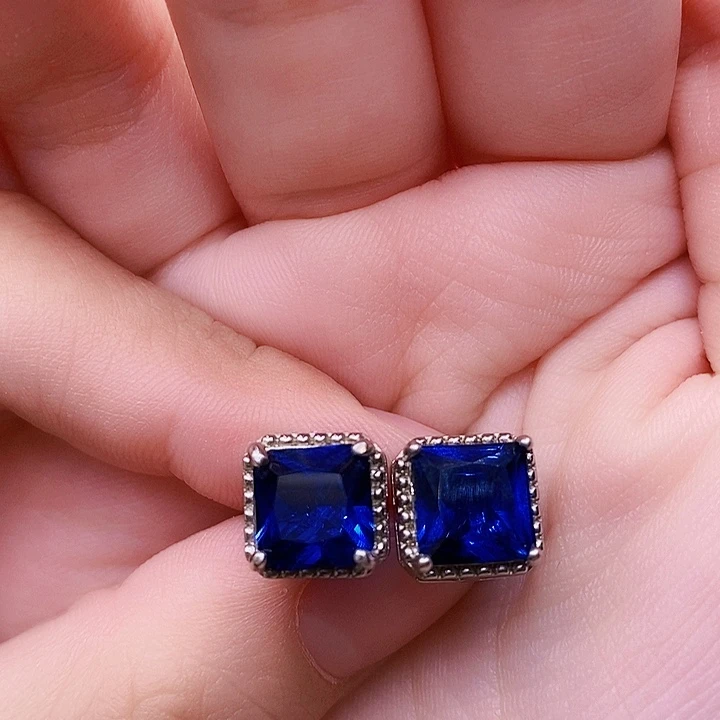 蓝宝石银S925镶嵌耳饰