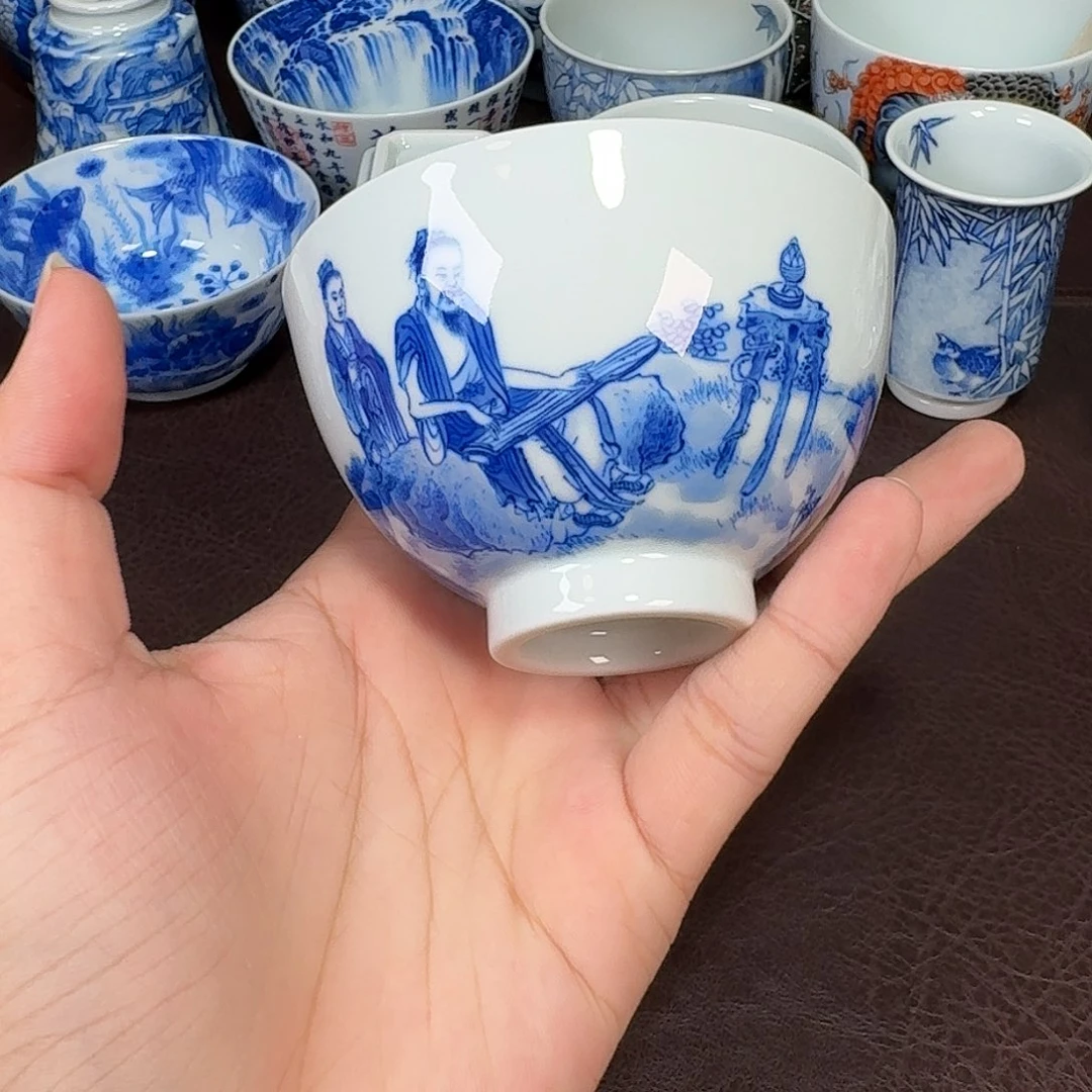 现代景德镇陶瓷杯