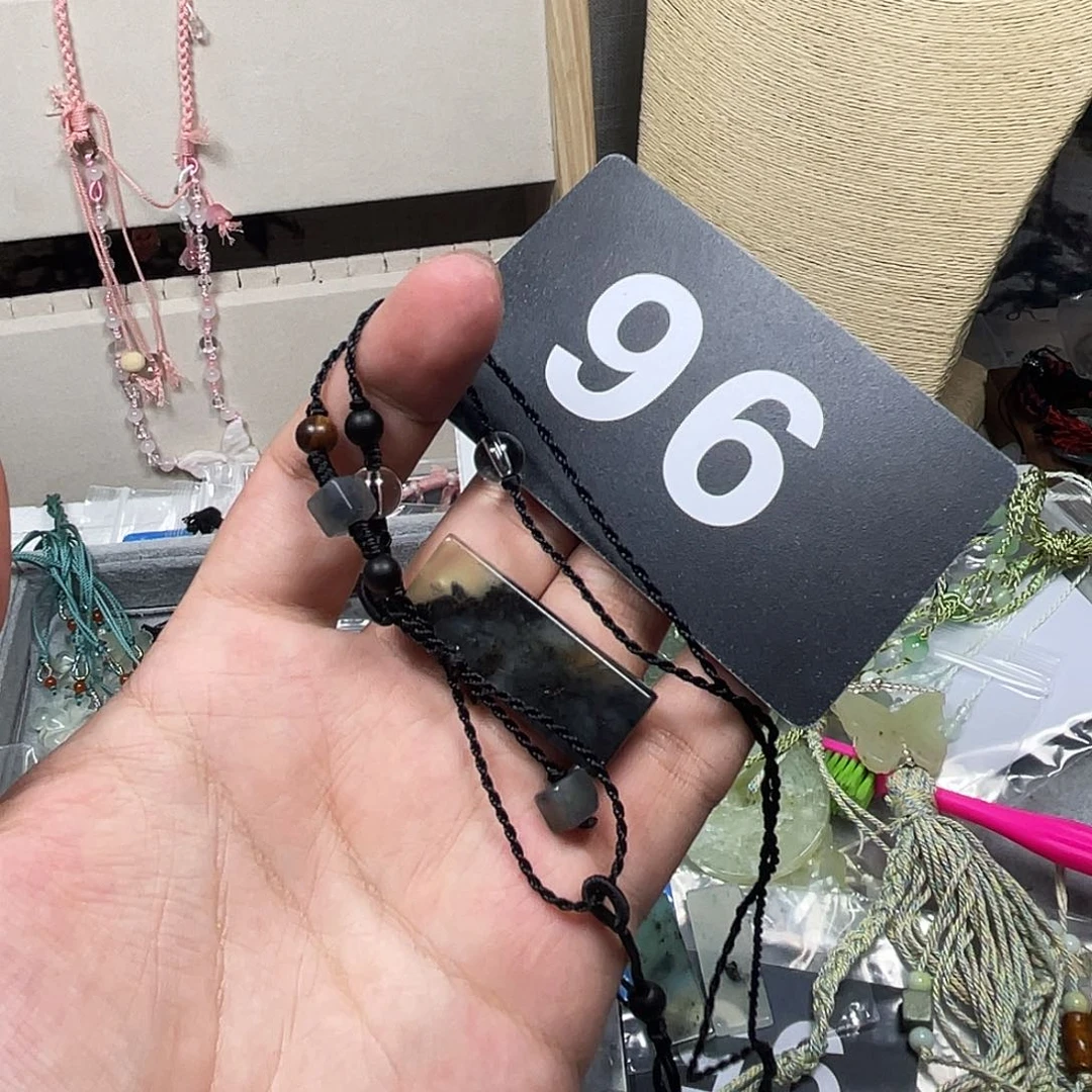 蛇纹石玉合金颈饰