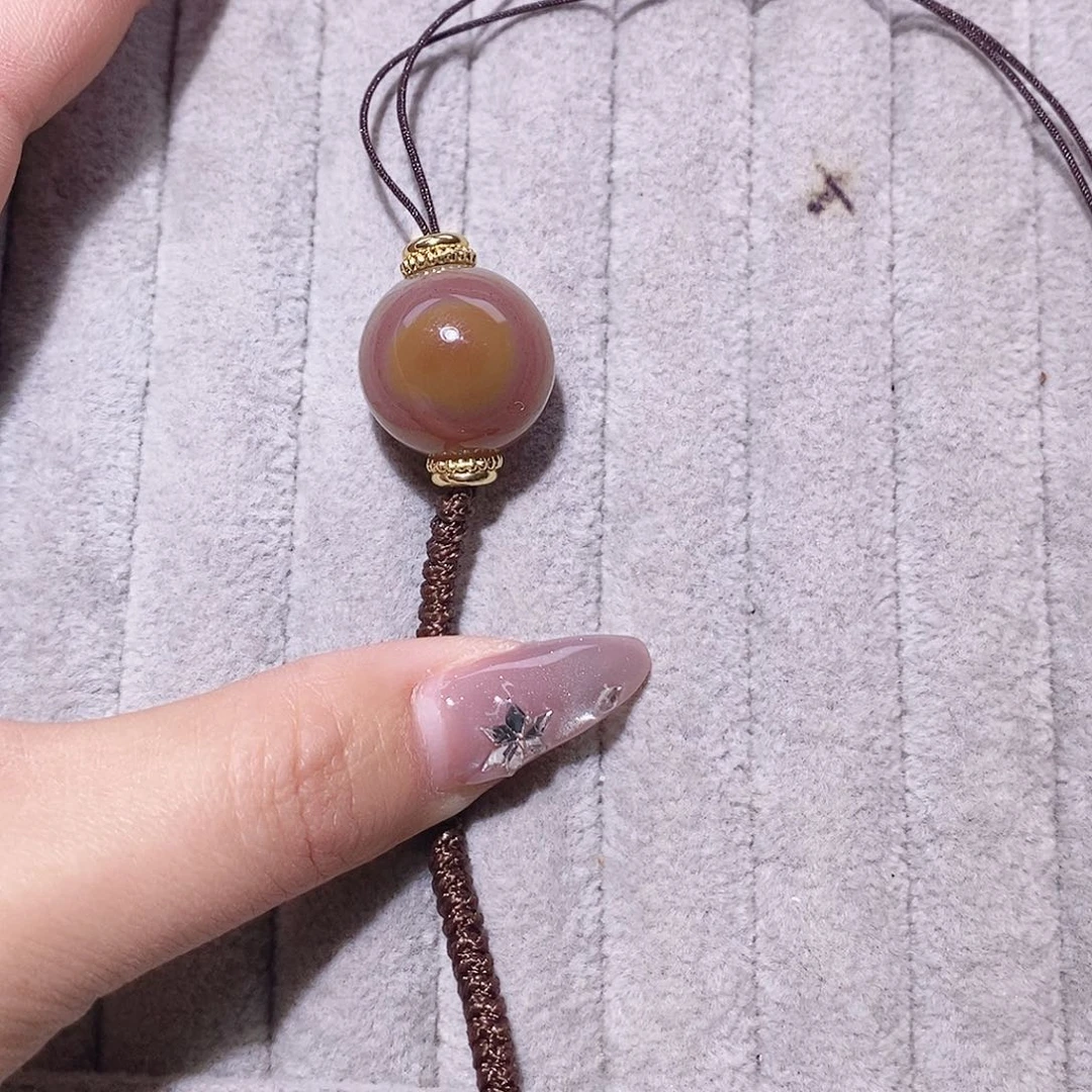 周***名玛瑙/玉髓未镶嵌颈饰