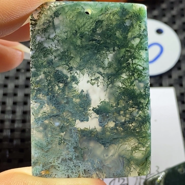 未镶嵌颈饰玛瑙/玉髓阝****斤