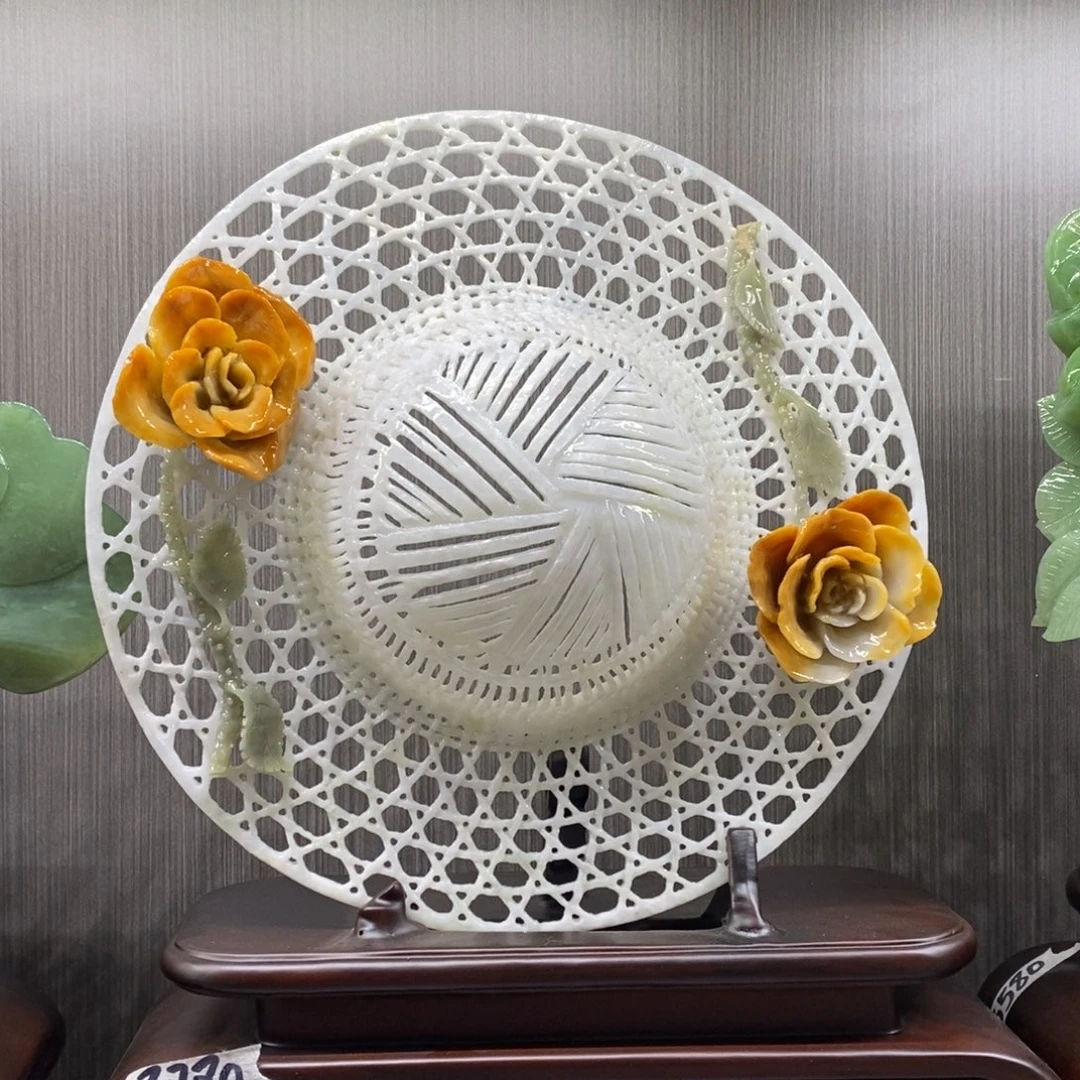 蛇纹石玉未镶嵌珠宝奇石