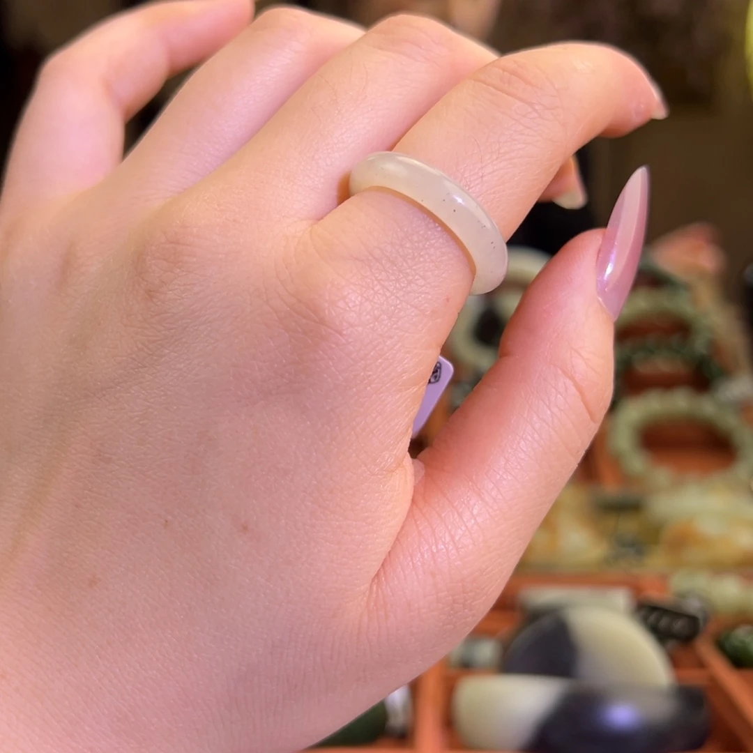 和田玉（子料）未镶嵌戒指