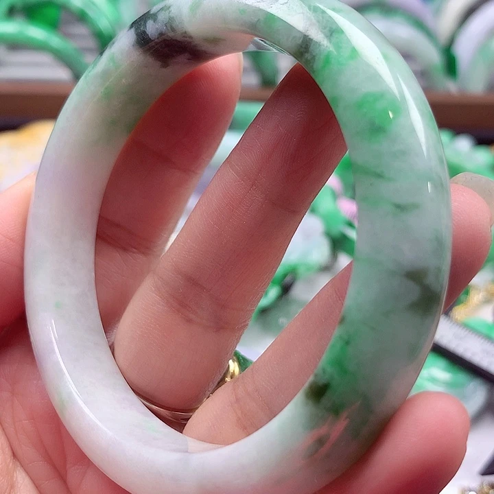 未镶嵌手镯翡翠翡翠手镯有紋处理