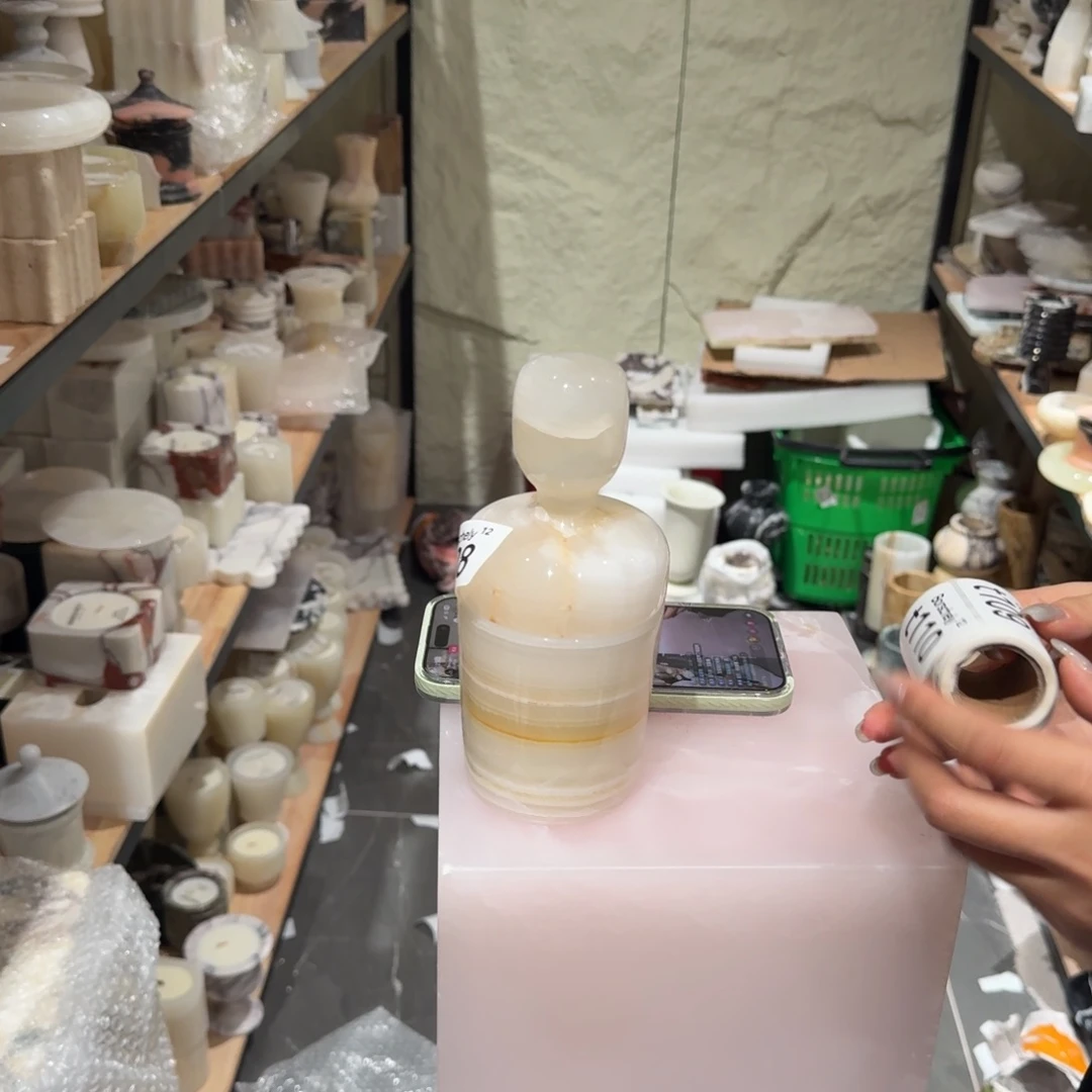 天然大理石t108。   两个亿