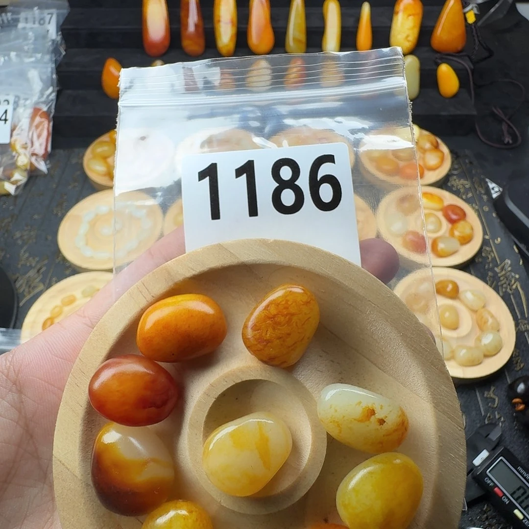 J***C手串未镶嵌和田玉