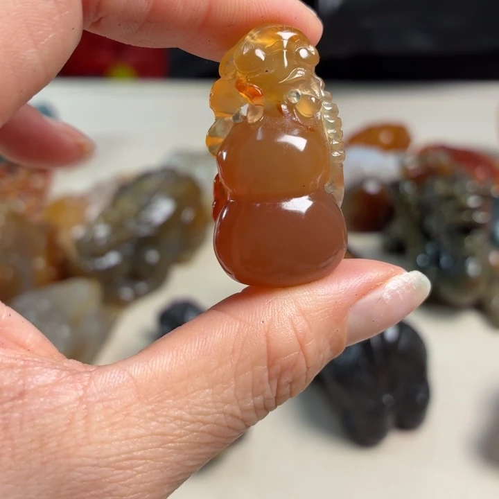 玛瑙/玉髓未镶嵌吊坠(不含链)