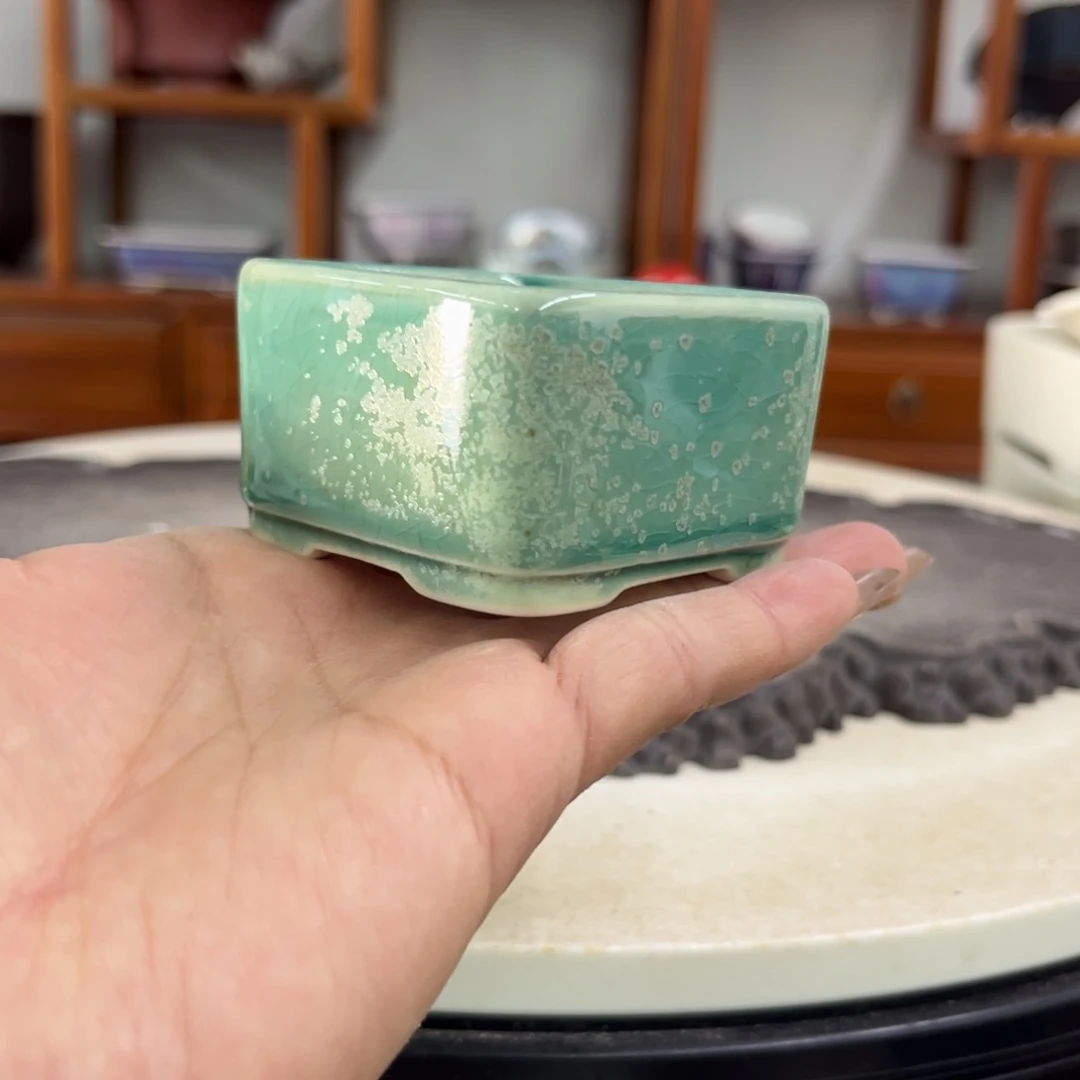 紫砂花盆瑕疵4/6。。。