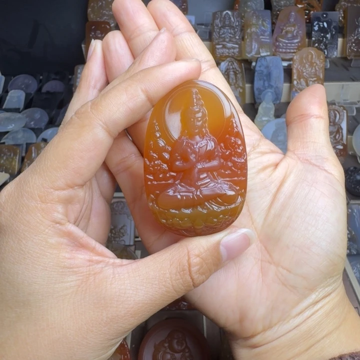 玛瑙/玉髓未镶嵌颈饰