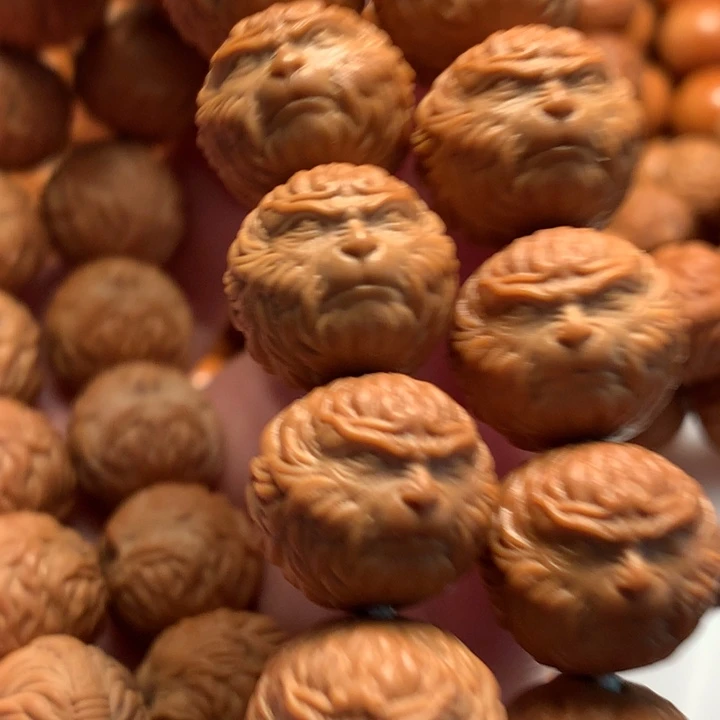 【闪购商品】猴头核桃手串依*！悟空