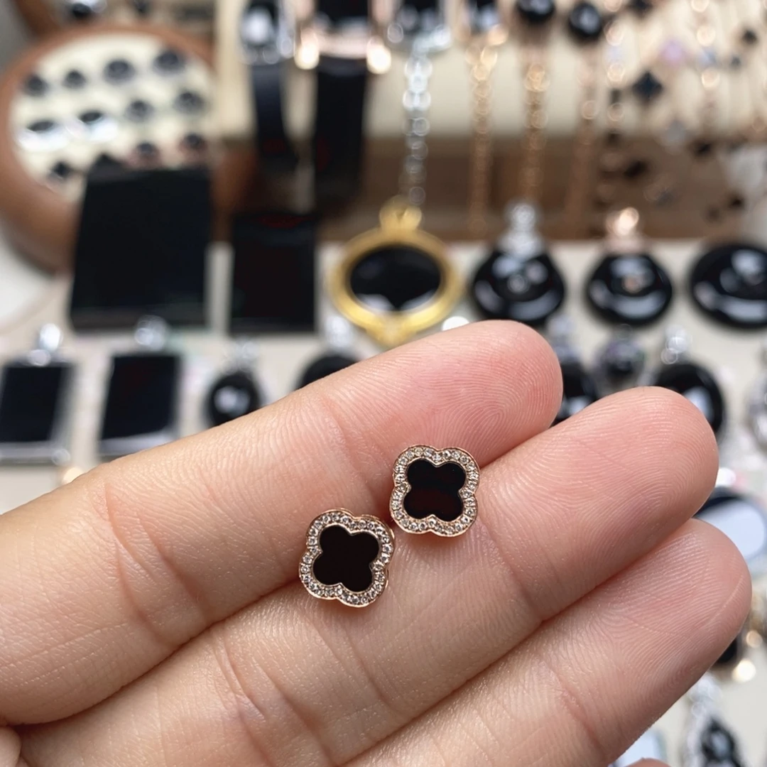 翡翠18K金镶嵌耳饰