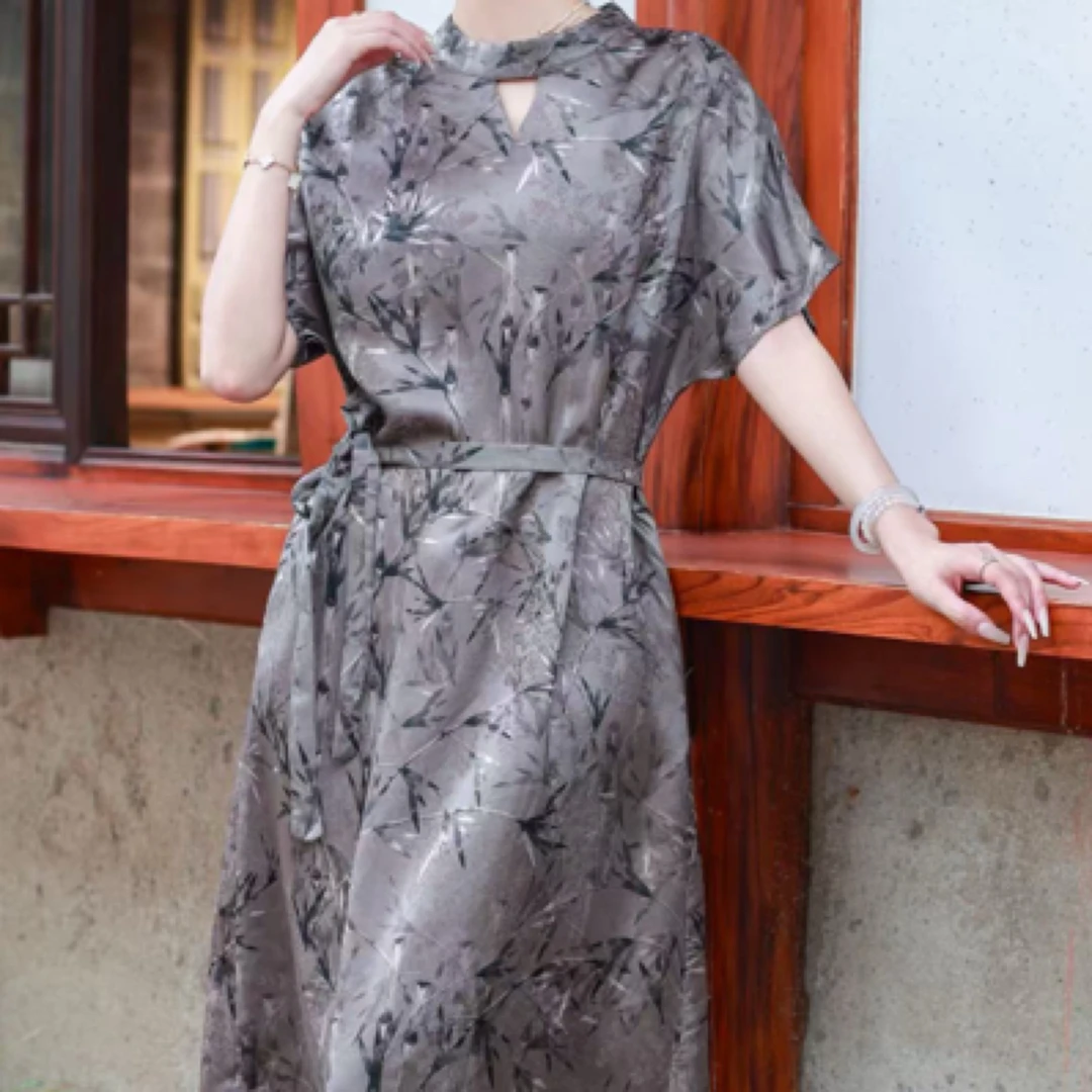 夏季新中式国风圆领落肩袖宽松显瘦中长款优雅气质连衣裙