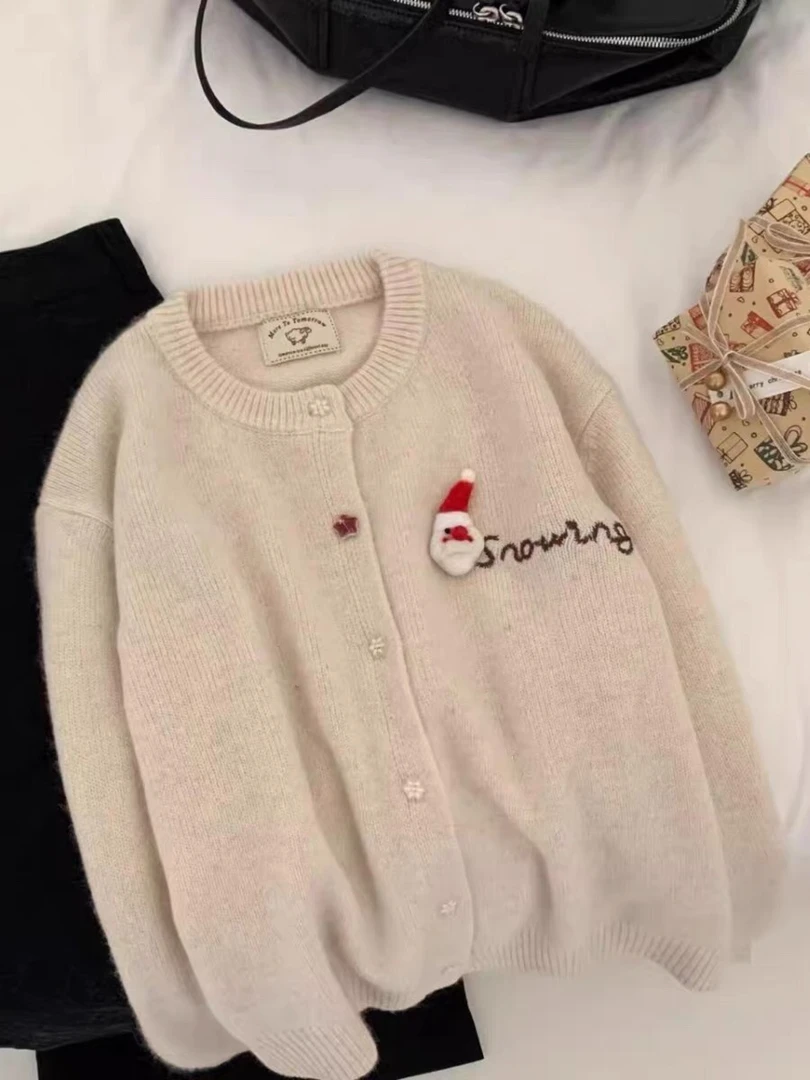 韩系冬季圆领字母圣诞老人刺绣星星纽扣高品格羊毛针织开衫