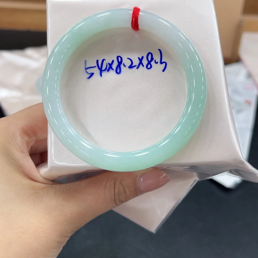 未镶嵌手镯翡翠翡翠