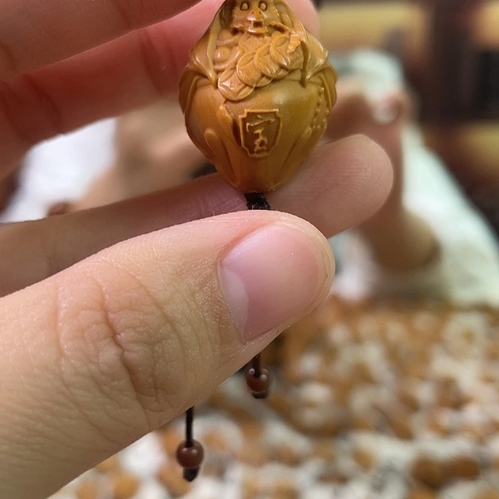 橄榄核吊坠橄榄核