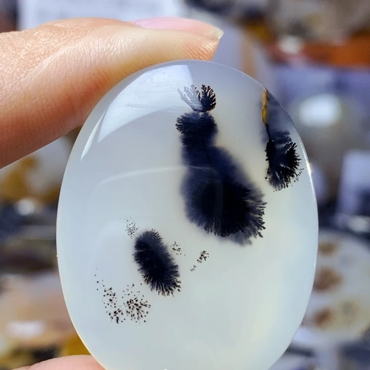 玛瑙/玉髓未镶嵌珠宝半成品