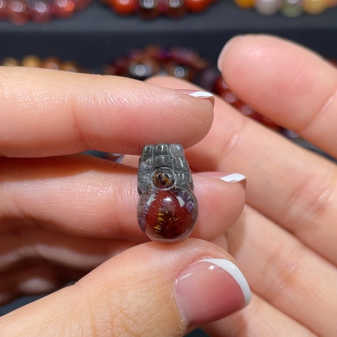 水晶极光貔貅未镶嵌