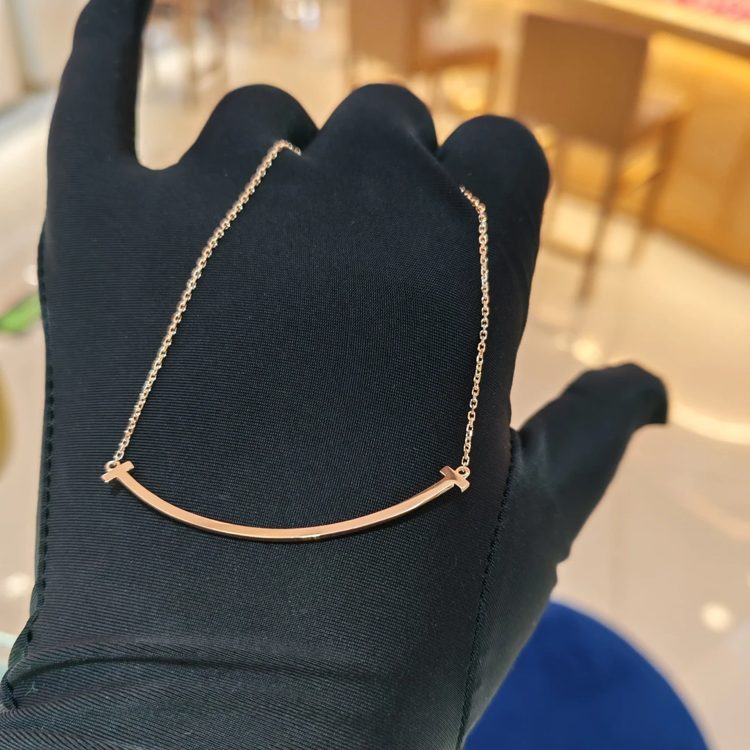 【金诚珠宝】18k金 素金中号微笑项链 玫瑰金～2.8克左右（48h鉴赏期）
