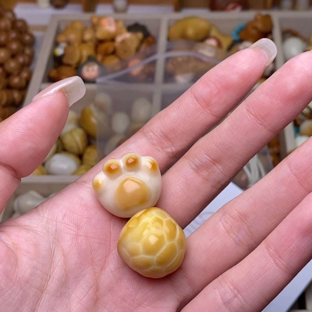 俊***装吊坠猴头核桃富甲猫爪