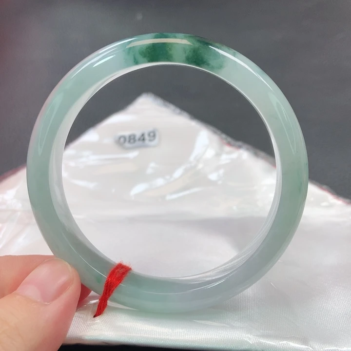 翡翠手镯未镶嵌0849号