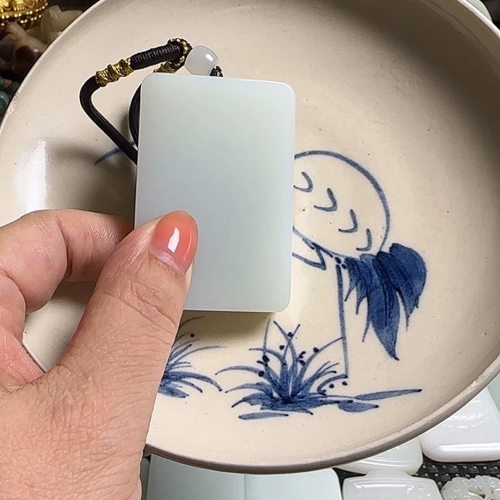 1***丑瓷片新号开播挂件一个