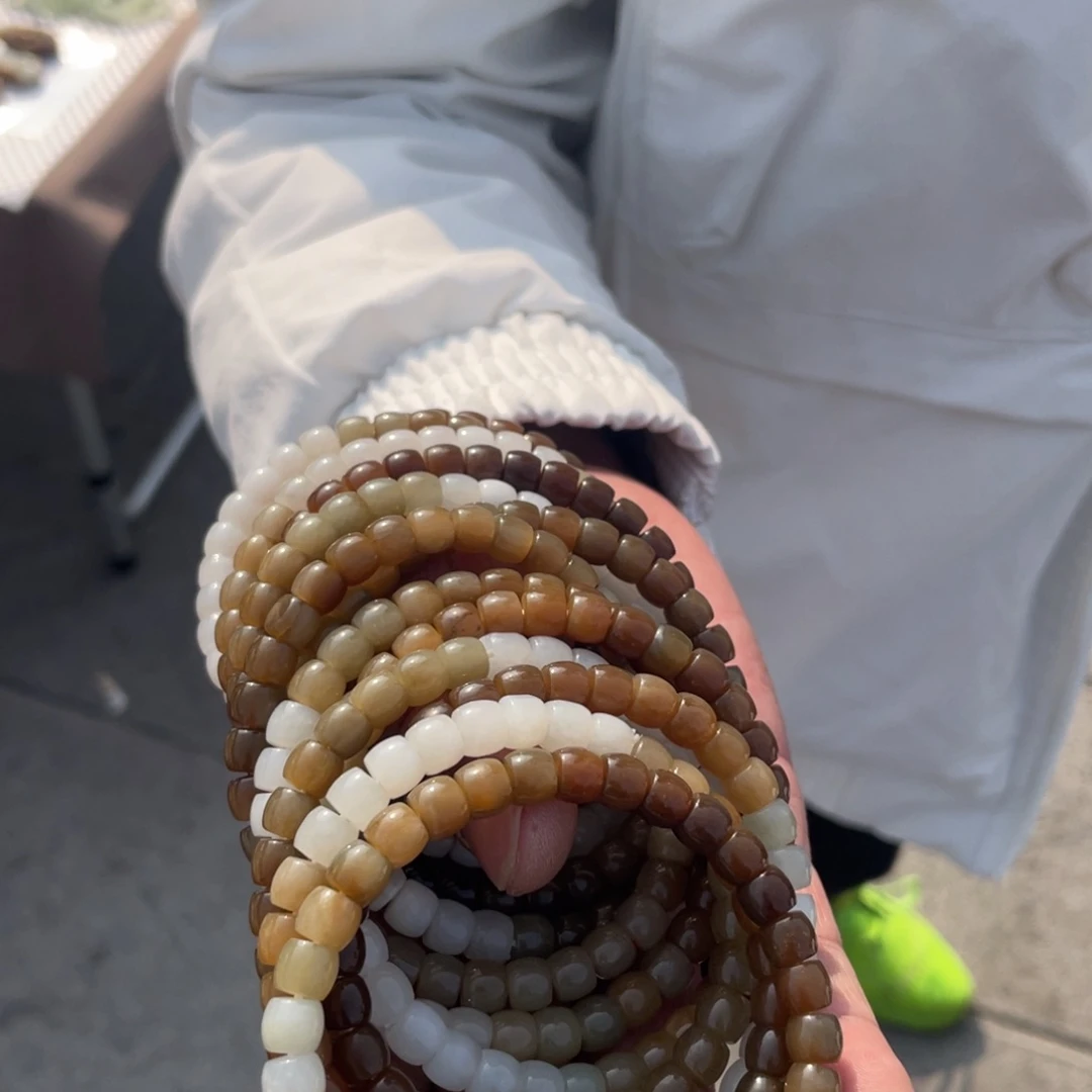 和田玉颈饰未镶嵌多样性发货，发其一