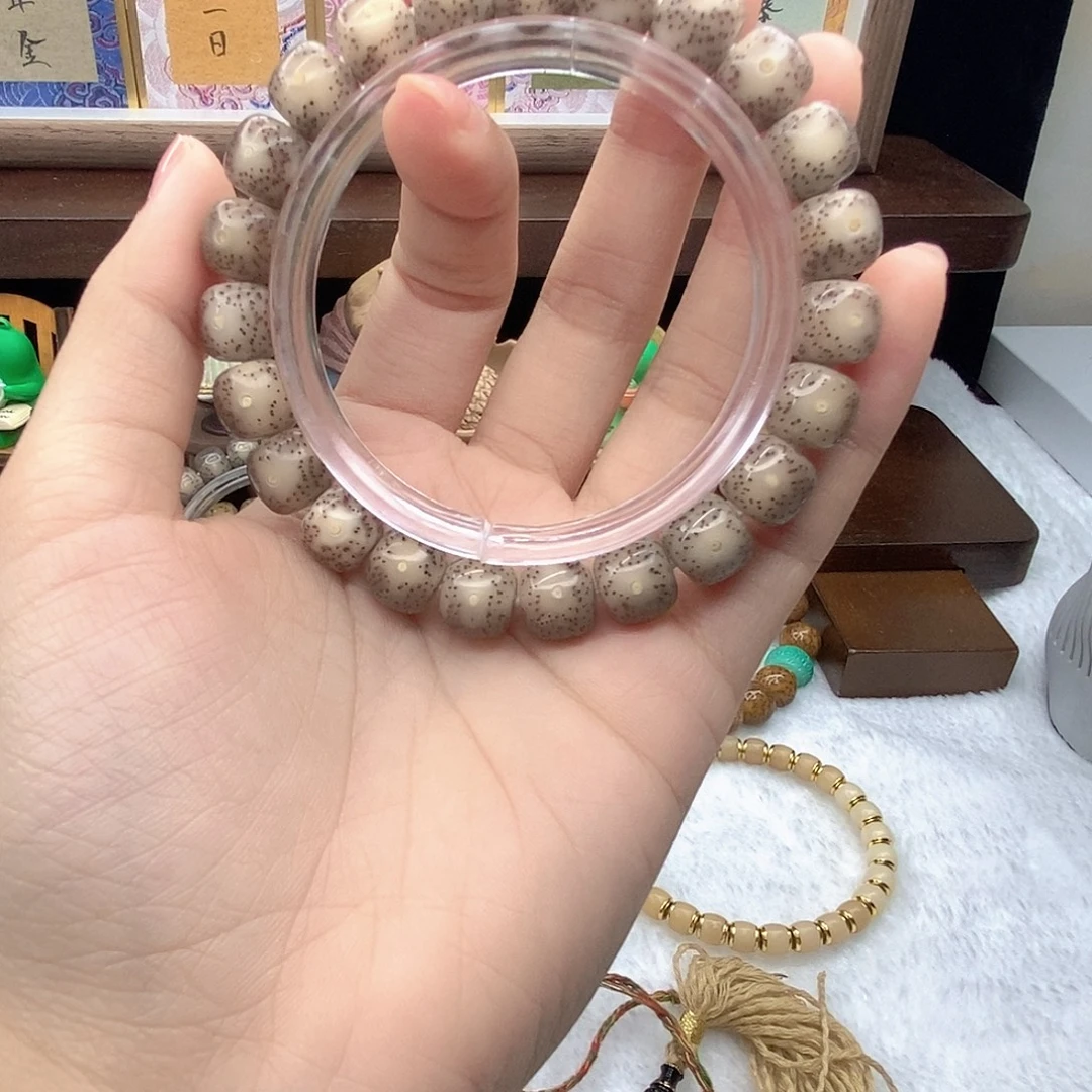 吊坠星月菩提粉冰大眼睛留白358