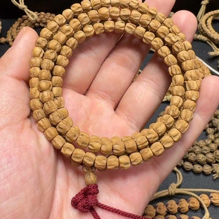 柏香籽/百香籽吊坠粉油皮方块龙脊多棱