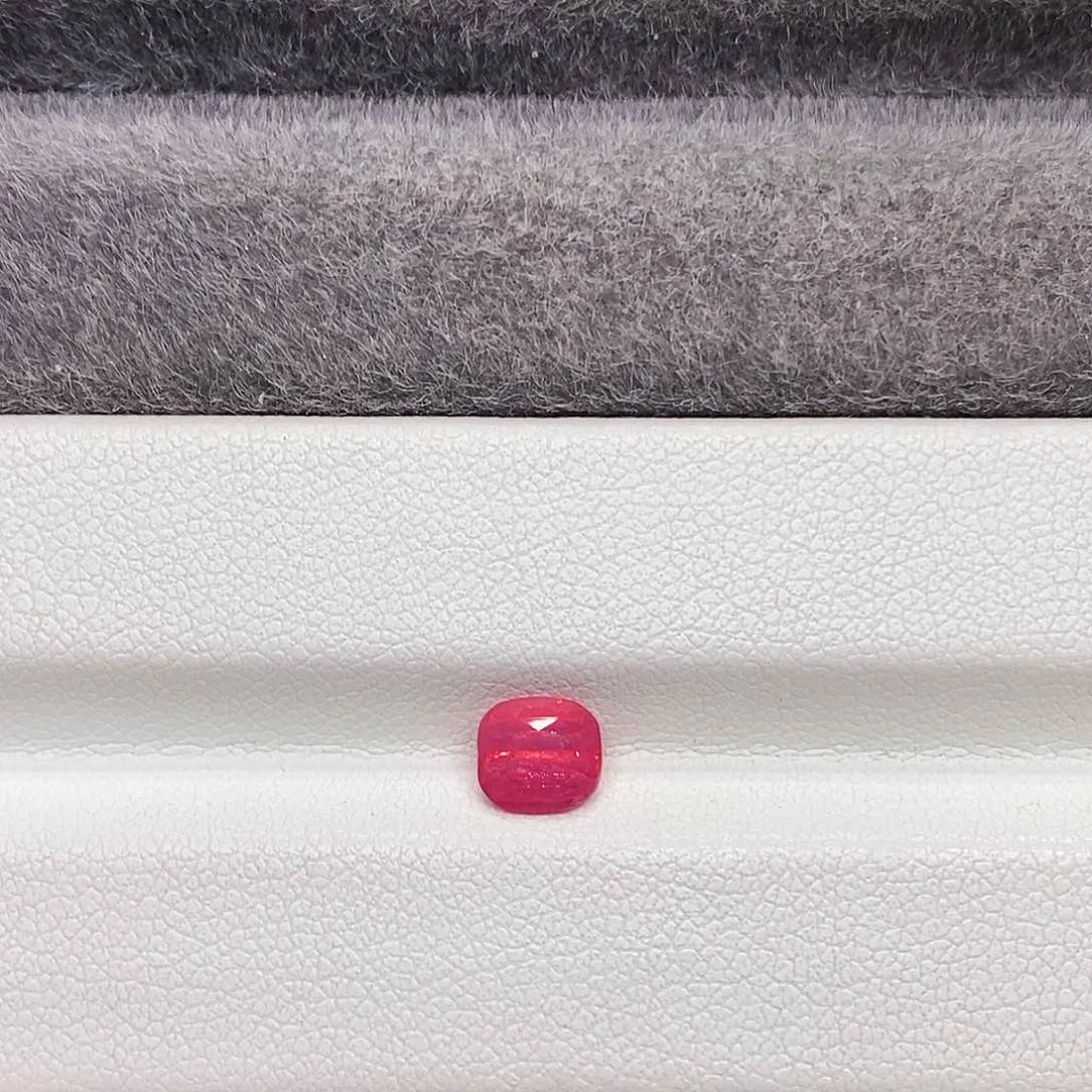 裸石未镶嵌尖晶石1.02克拉天然西柚色马亨盖