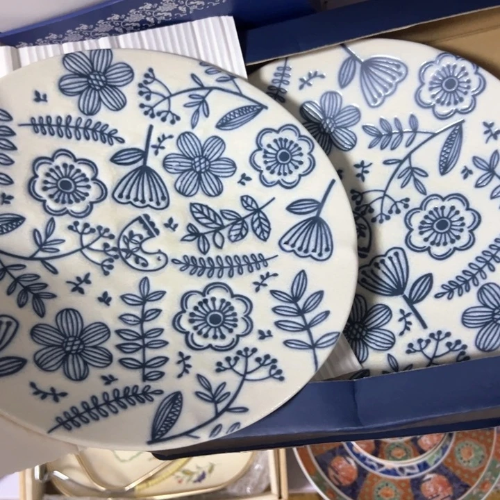 盖碗C****r瓷器直播放漏中