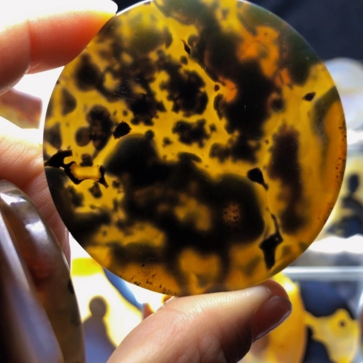 合金玛瑙/玉髓珠宝奇石90