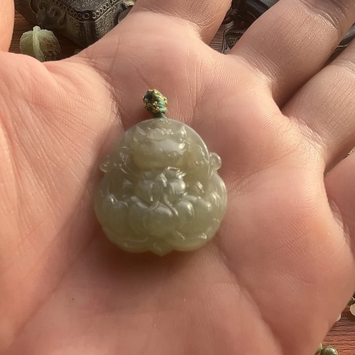 和田玉（糖玉）未镶嵌颈饰