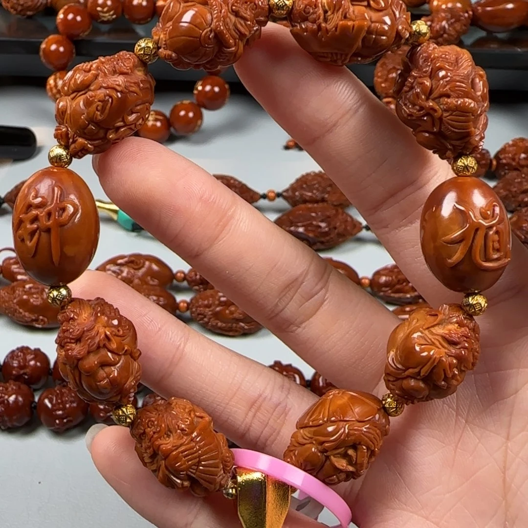 手串橄榄核鸡血红钟馗手串