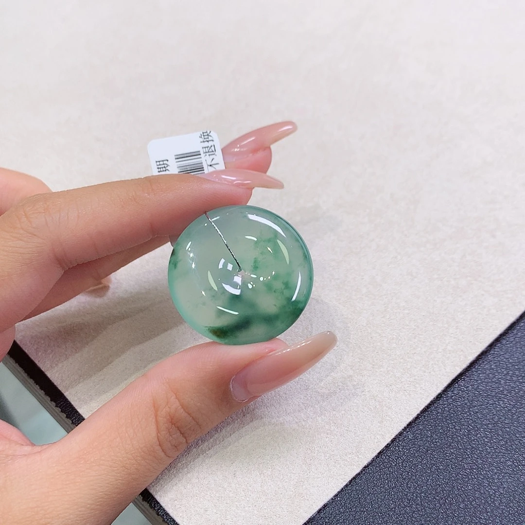 翡翠未镶嵌吊坠(不含链)28.4-6.1