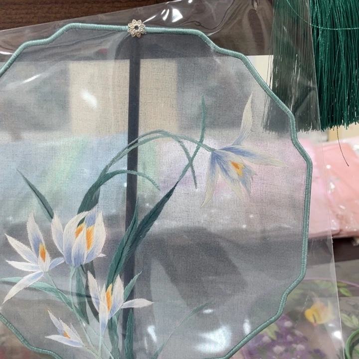 织绣团扇纯手工苏绣