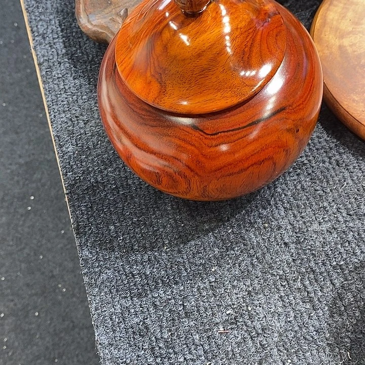 灵***通酸枝茶叶罐一个漂亮