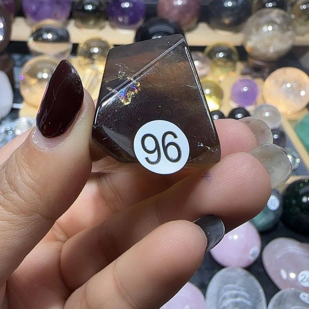 水晶未镶嵌珠宝半成品96