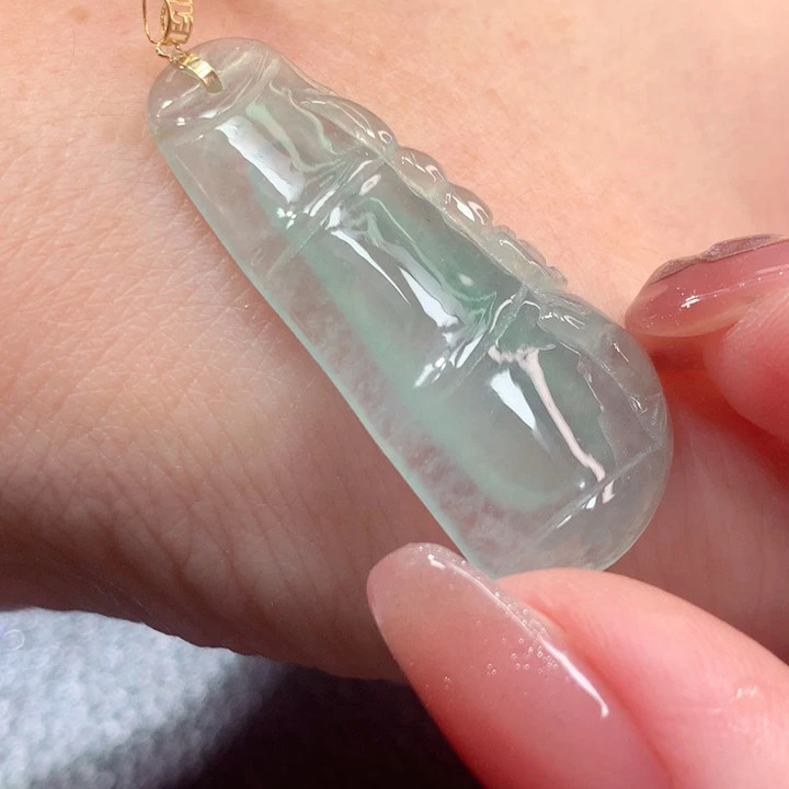 定制翡翠18K金镶嵌翡翠