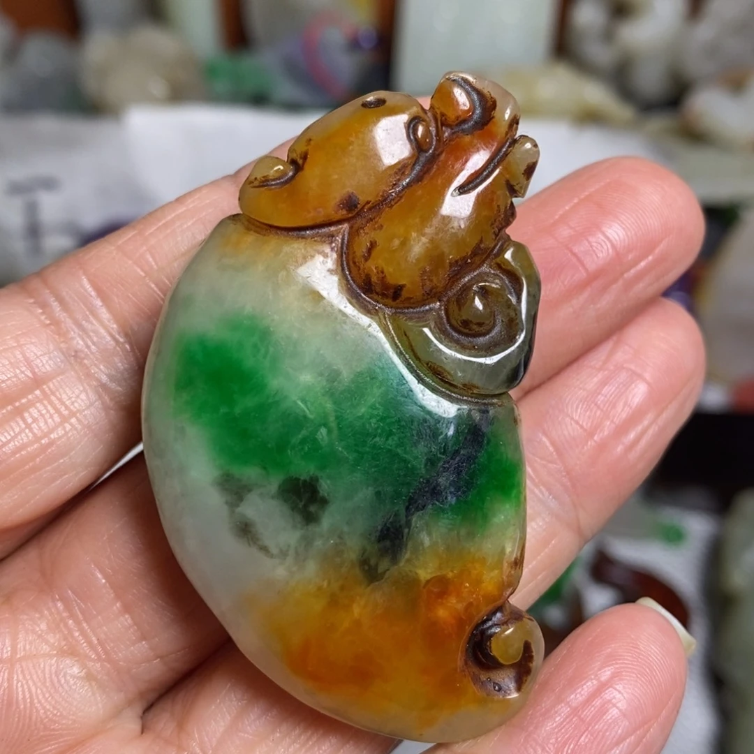 和田玉（糖玉）未镶嵌颈饰