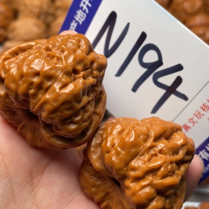 文玩核桃把件蛙蛙40尺
