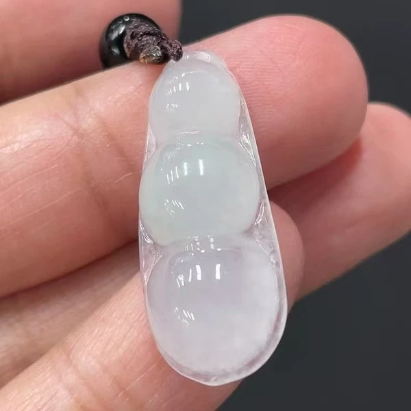 C42-天然A货翡翠-豆子