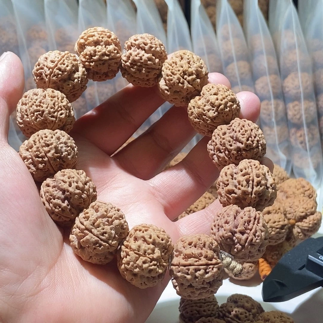 吊坠金刚菩提粱深沟梅花25mm