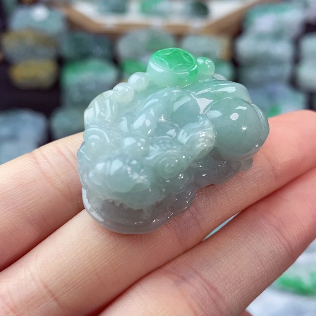 翡翠未镶嵌颈饰天然