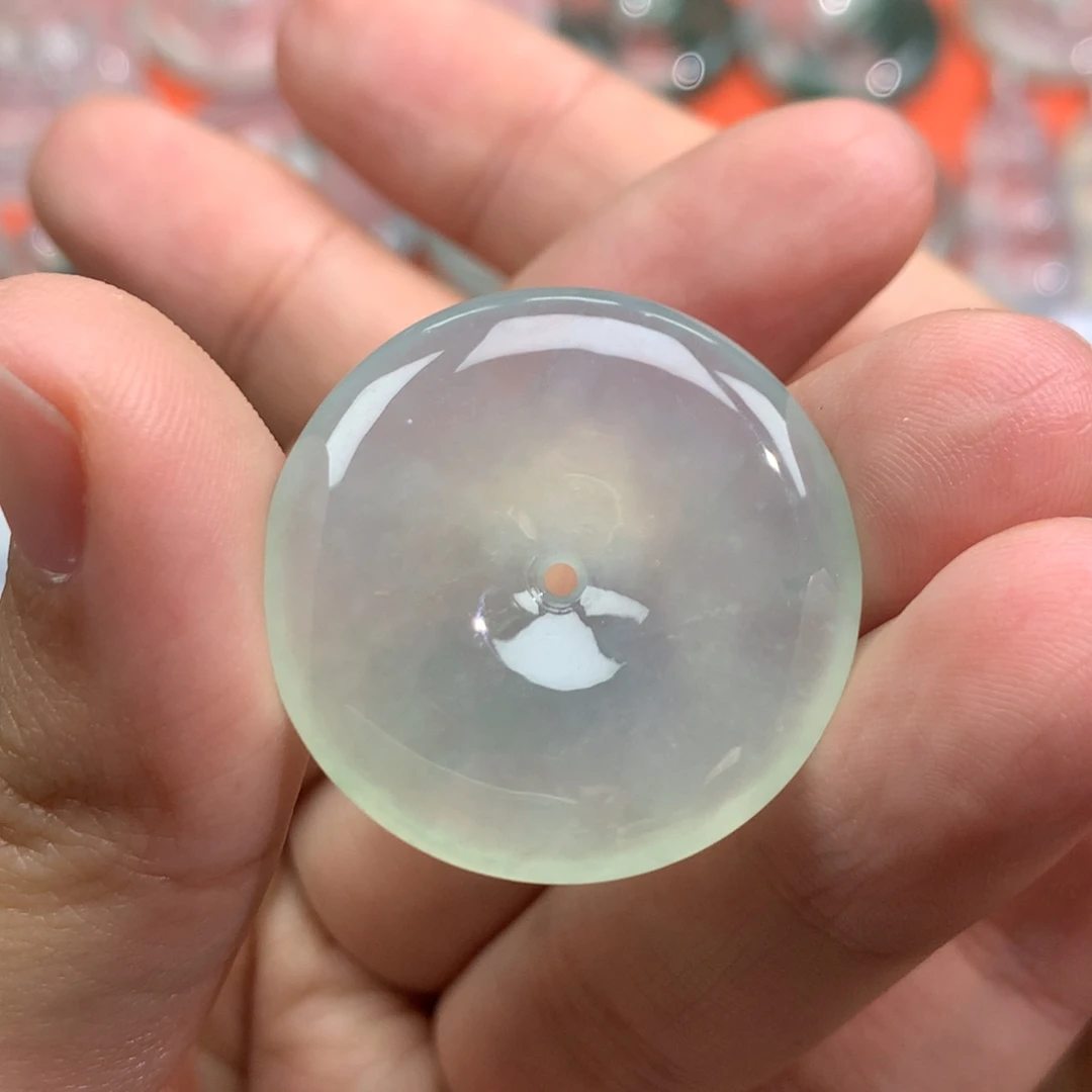 翡翠未镶嵌颈饰24